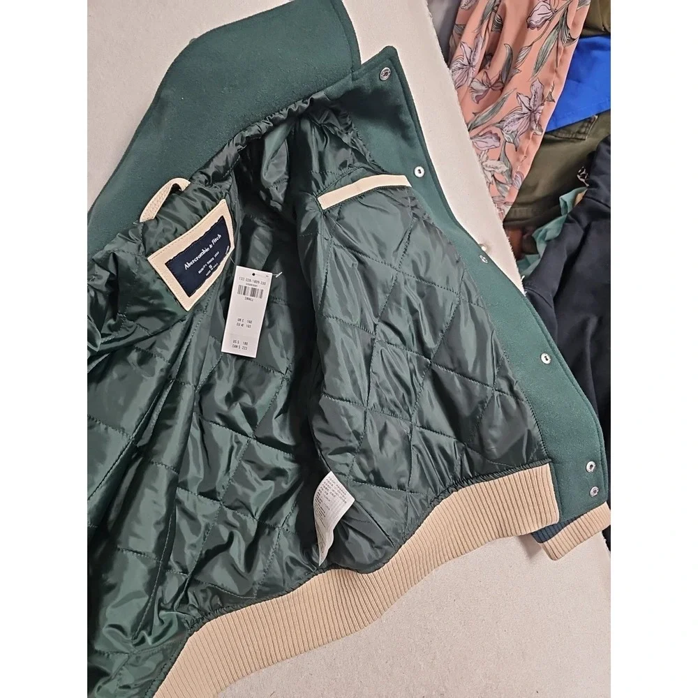 ABERCROMBIE & FITCH VARSITY BOMBER JACKET COAT GREEN WHITE MENS SIZE S New